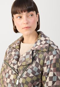 Scotch & Soda QUILTED BIKER JACKET - Lett jakke - multicolor