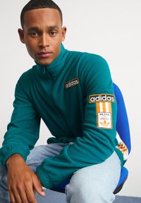 adidas Originals ADIBREAK - Φλις μπουφάν - legacy teal