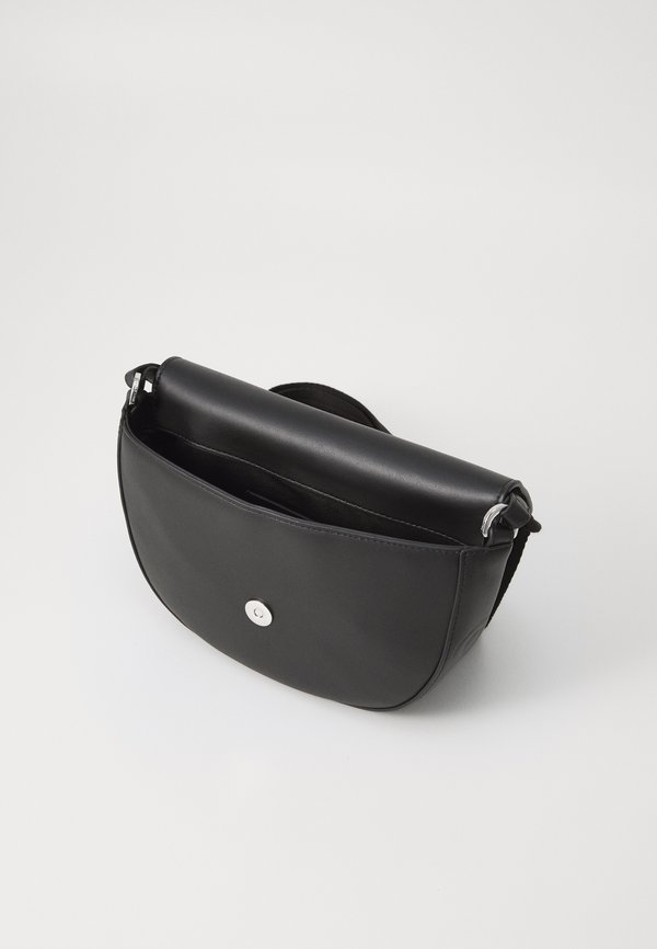 VIKA - Cross body bag2