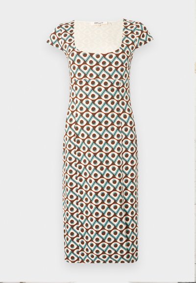 Εφαρμοστό φόρεμα μέχρι το γόνατο με κοντά μανίκια, τετράγωνο ντεκολτέ και γεωμετρικό μοτίβο από καφετιά, λευκά και τιρκουάζ διαμαντένια σχήματα και κύκλους.