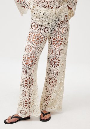 NA-KD Pantaloni - offwhite
