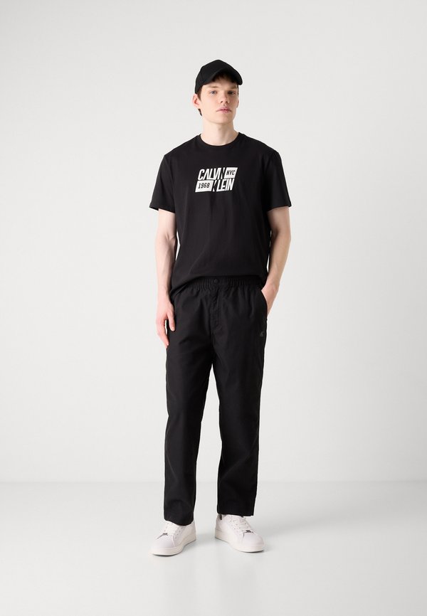 SPORT LOGO CLASSIC TEE - Print T-shirt3