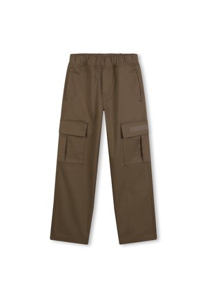 Pantalons cargo marron avec une ceinture élastique, deux poches latérales et deux grandes poches cargo. Présente un logo Timberland sur le côté.