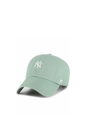 Gorra de béisbol verde claro con logo bordado en blanco de los New York Yankees en la parte frontal y logo de la marca '47 en el lateral.