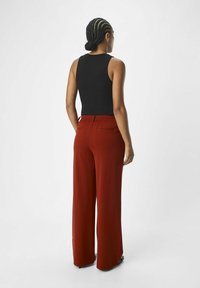 Object OBJLISA WIDE  - Pantalones - red dahlia