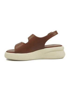 Brauner Leder-Slingback-Sandalette mit offenem Zehenbereich, zwei Aussparungen und dicker weißer Plateau-Sohle.