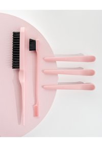 Miniatyrbild 4