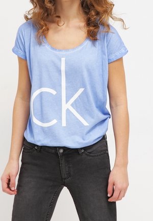 T-shirt print - light blue