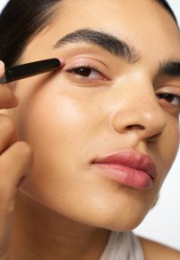 KIKO Milano COOL COLOUR EYESHADOW STICK - Øyenskygge - sparkle pink