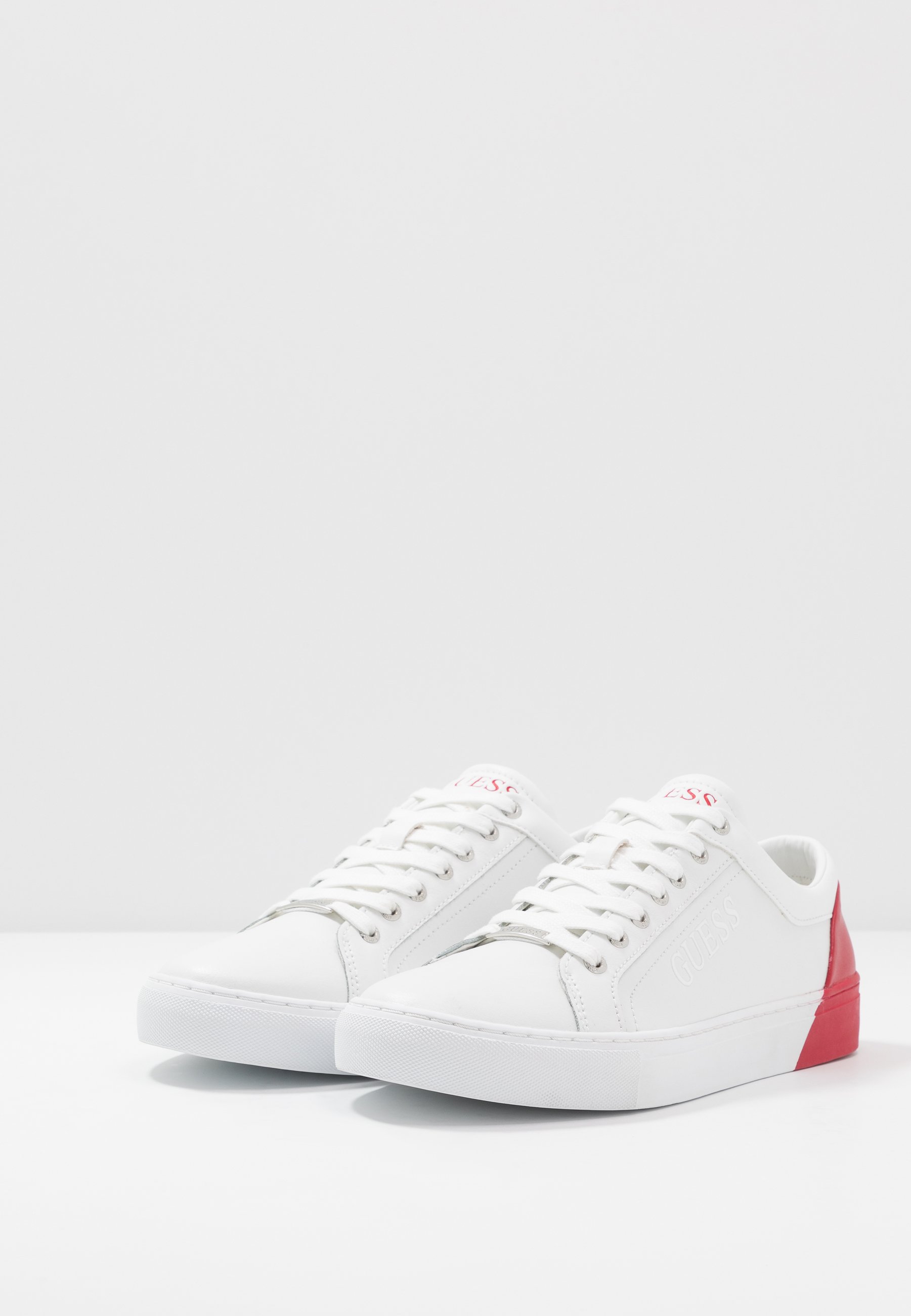 Guess LUISS Joggesko whitered Zalando.no Guess LUISS Joggesko whitered Zalando.no