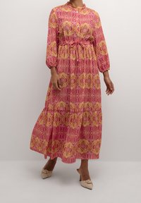 Cream Maxi šaty - pink