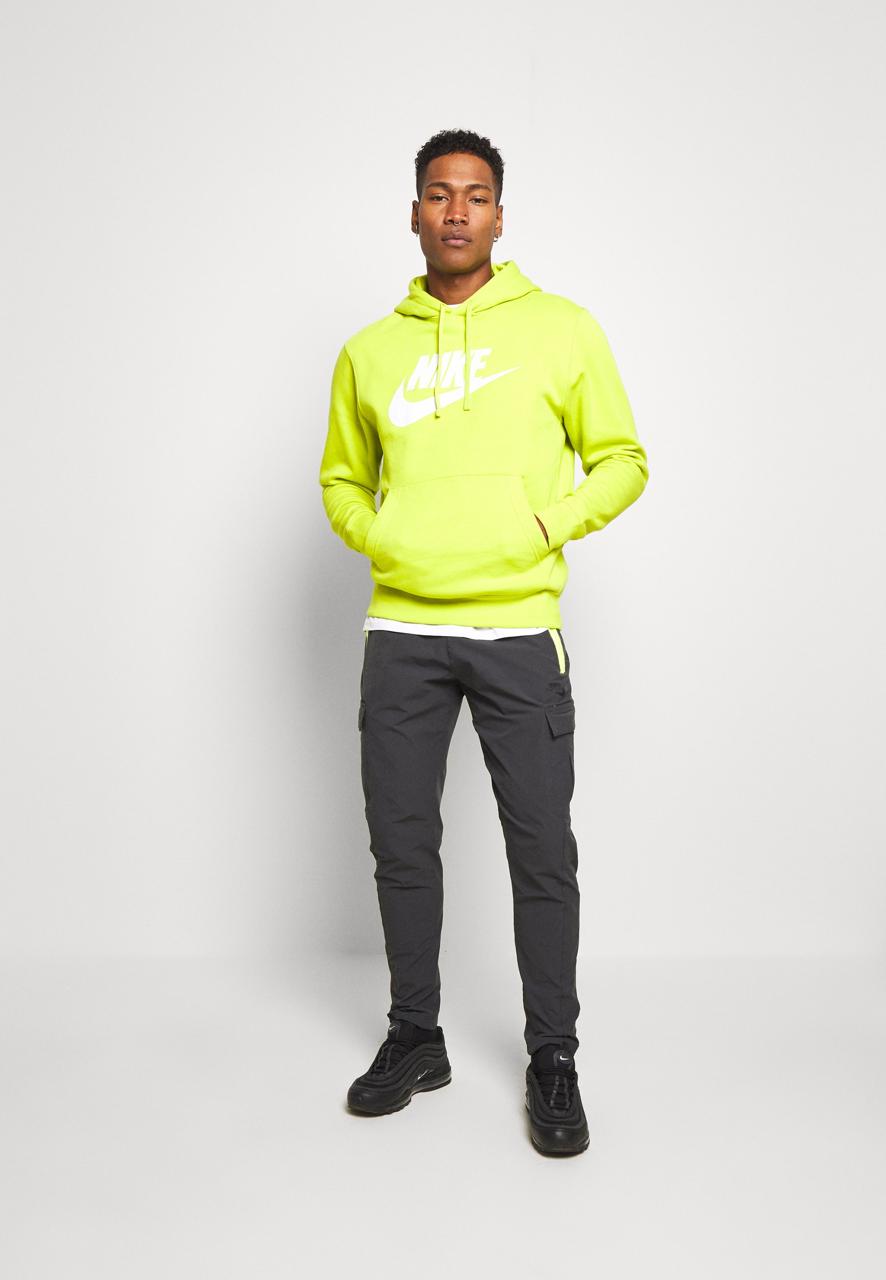 Nike Sportswear CLUB Hoodie bright cactusgrønn Zalando.no Nike Sportswear CLUB - Hoodie - bright cactus
