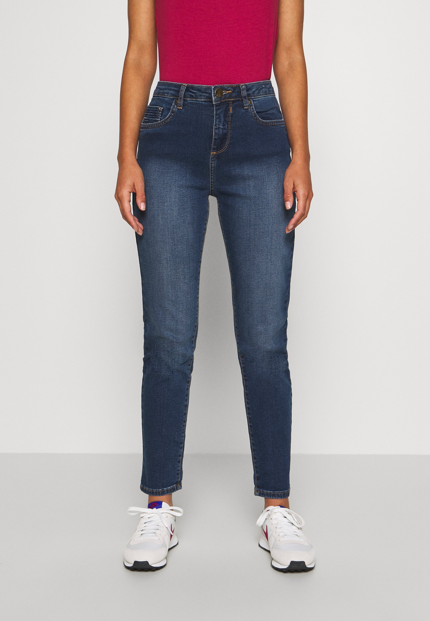 wallis scarlet jeans