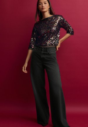 Next REGULAR FIT - SEQUIN QUARTER SLEEVE  - Pusero - black pink