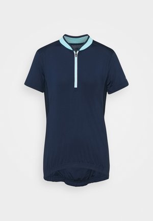Maillot de cyclisme bleu marine à manches courtes, avec fermeture éclair mi-longue et col bleu clair. Il est doté de panneaux latéraux en mesh respirant pour une meilleure ventilation.
