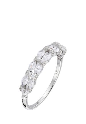 Silberner Ring mit mehreren in einer Reihe angeordneten klaren, marquiseförmigen Edelsteinen, markiert mit "925", was auf Sterlingsilber hinweist.