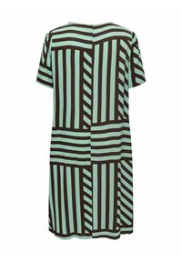 ONLY Carmakoma LOCKER GESCHNITTEN V-AUSSCHNITT MIDI - Vestido informal - chocolate lab