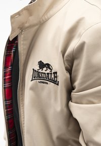Bomberjacks - sand black tartan