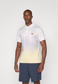 Short-sleeve polo shirt in white with a yellow ombré effect, featuring a small embroidered logo on the chest and a classic collar design.
