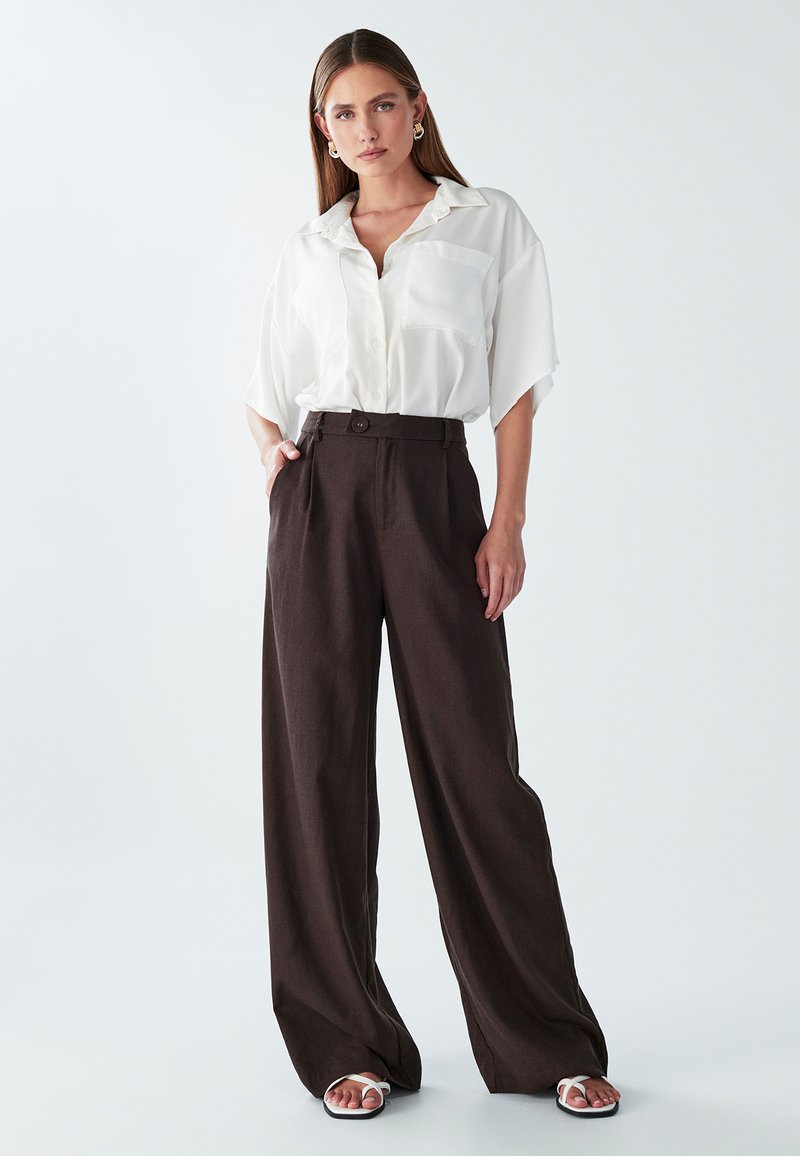 WILLA RISE WIDE LEG - Broek - chocolate