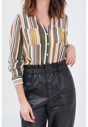 Button-down blouse - white