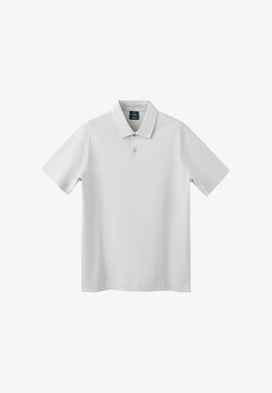 Effen witte poloshirt met korte mouwen, twee knopen bij de sluiting en een klassieke kraag, afgebeeld op een witte achtergrond.