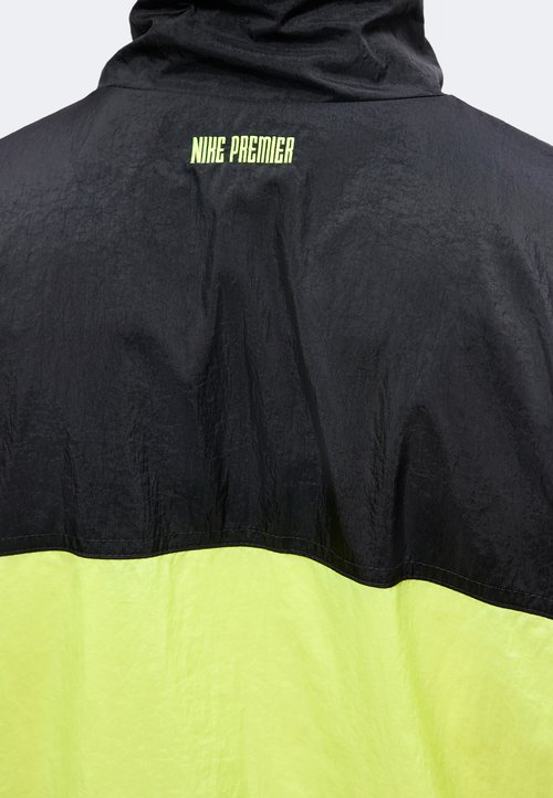 Nike i96 Repel Woven Track Jacket 'Black Lemon Venom' — foto 6