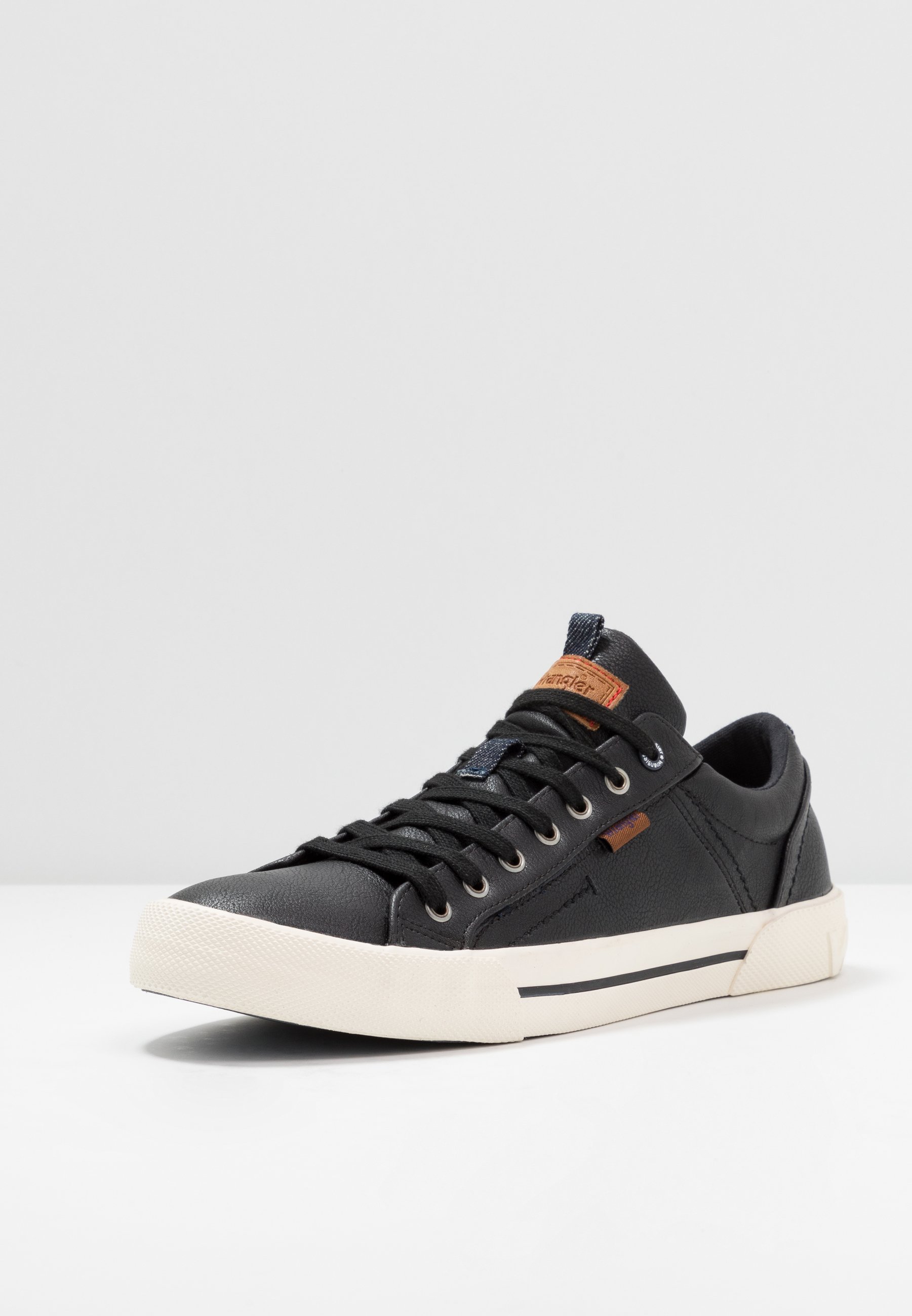 Wrangler GLOBE VEGAN Joggesko black Zalando.no Wrangler GLOBE VEGAN Joggesko black Zalando.no