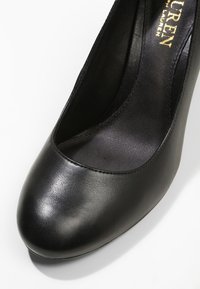 Lauren Ralph Lauren Klasické lodičky - black