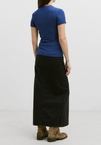 EDITED T-shirt basic - blau