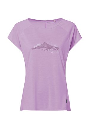 T-shirt lavande à manches courtes avec encolure ronde et graphisme abstrait de montagne avec le logo "Vaude" au centre devant.