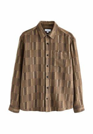 Brunternet flannel skjorte med en lomme, der har en blanding af vandrette og lodrette striber i varierende nuancer af brun og creme.