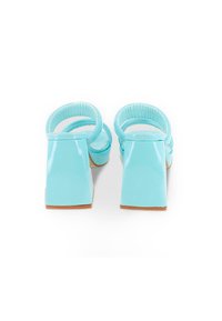 Blogger Mules de tacón - azul