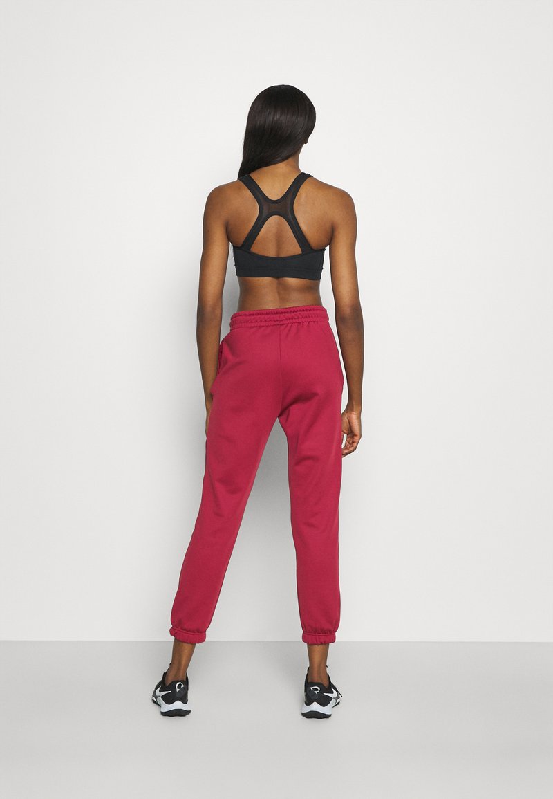 Damen Sportbekleidung | Nike Performance THERMA FIT ALL TIME Jogginghose pomegranate/black/rot - EF54103 Damen Sportbekleidung | Nike Performance THERMA FIT ALL TIME Jogginghose pomegranate/black/rot - EF54103