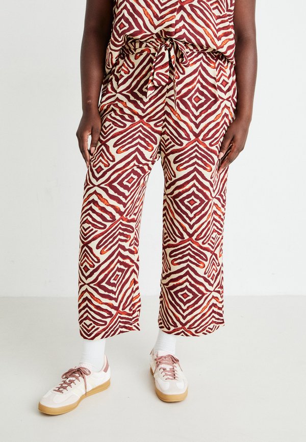 CARSHILLA CULOTTE - Trousers - hot chocolate