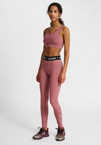 Hummel PULSE MID WAIST - Tights - wistful mauve