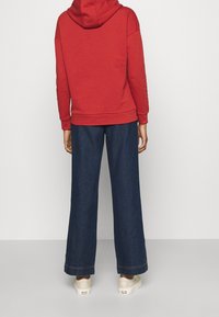 Lyle & Scott Felpa con cappuccio - red
