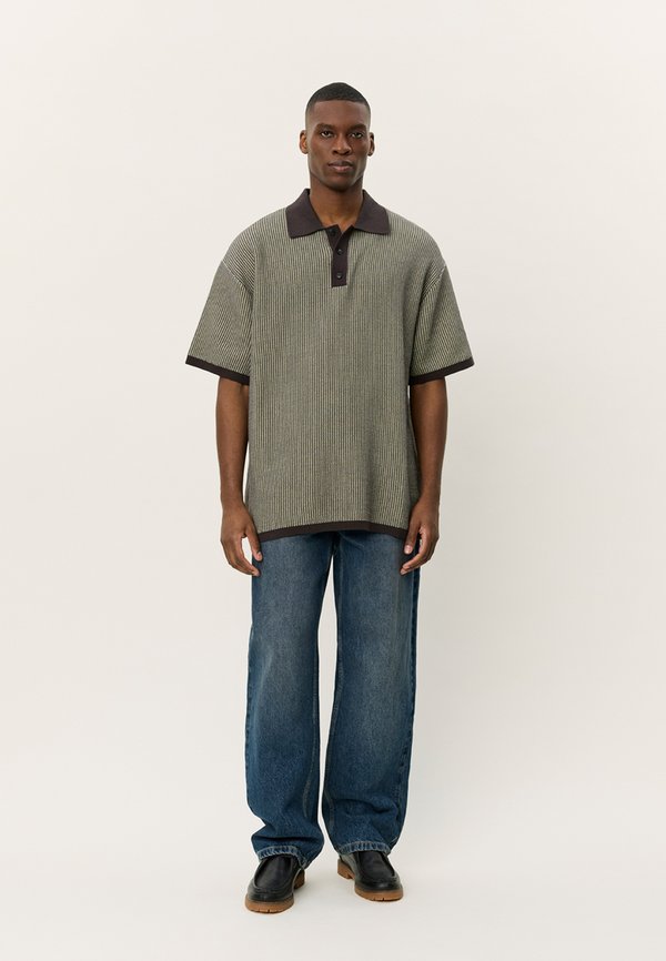 GUS - Polo shirt - licorice