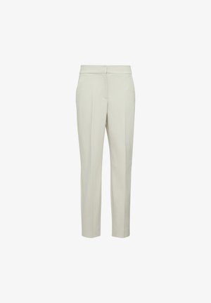 Pantalons sur mesure beige clair avec une coupe slim, un devant plat et deux poches latérales. Fabriqués en tissu lisse avec un design épuré et sans motifs visibles.