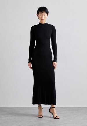 PALMIRA DRESS - Pulóverruha - black