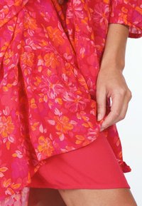 Sorgenfri Sylt SANNA - Freizeitkleid - rubin