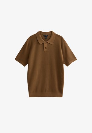 Brązowa koszulka polo z krótkim rękawem, wykonana z prążkowanej dzianiny, z kołnierzykiem w szpic i plisą na dwa guziki. Prosty, prosty krój.