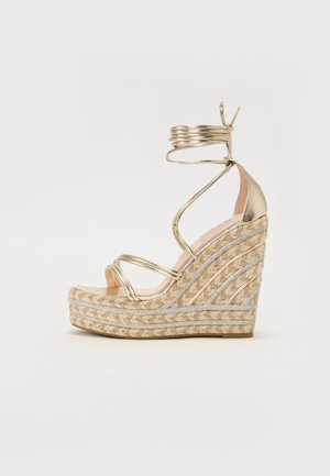 FRANCIS - Sandalen met plateauzool - gold coloured