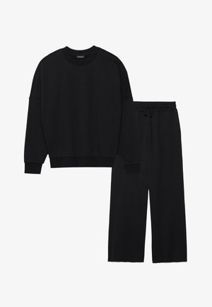 Tracksuit - black