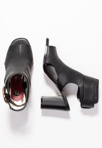 River Island Korolliset sandaalit - black