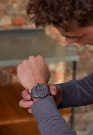 WATERBURY OCEAN 41MM - Zegarek - dark gray with gray dial