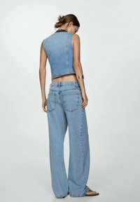 Mango Blugi loose fit - blue