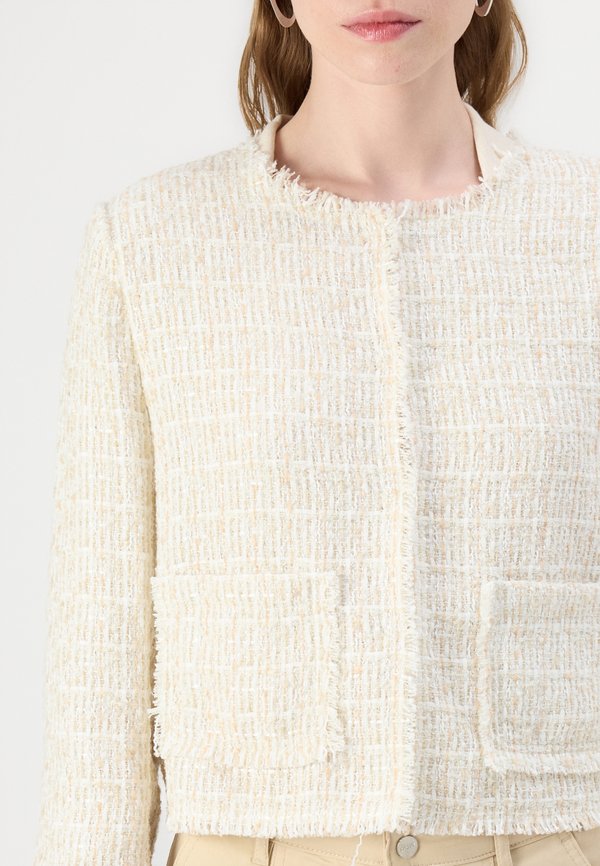 FRAYED FRONT POCKETS - Summer jacket - eggnog2