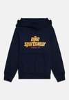 SPORTSWEAR CLUB FLEECE - Φούτερ με κουκούλα - obsidian/university red/university gold