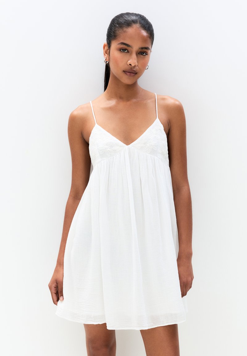 PULL&BEAR - STRAPPY  - Day dress - white, Enlarge